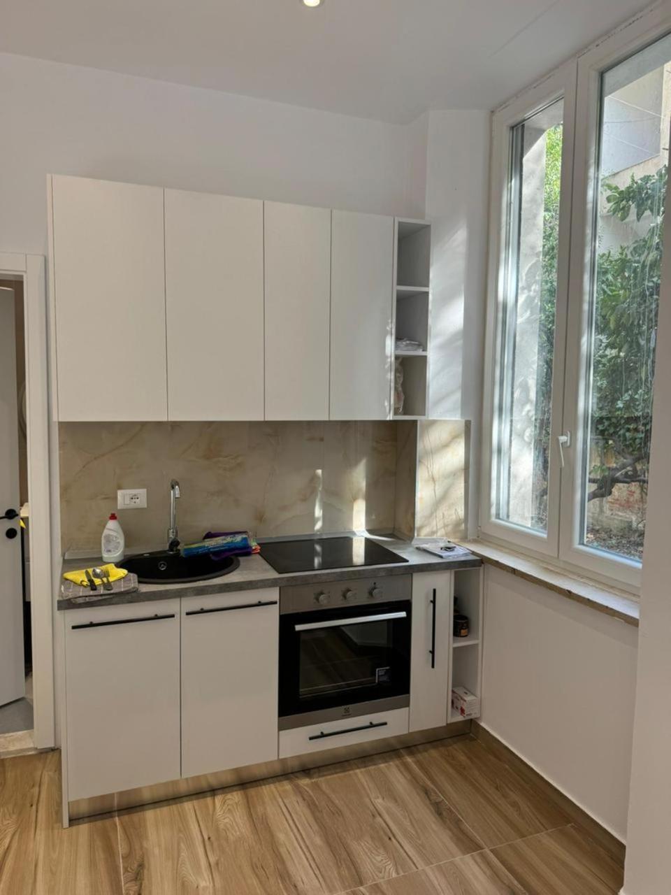 טיראנה Vila 21 At Blloku Area מראה חיצוני תמונה