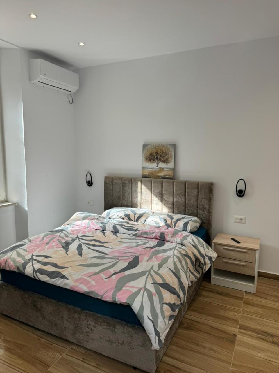 טיראנה Vila 21 At Blloku Area מראה חיצוני תמונה