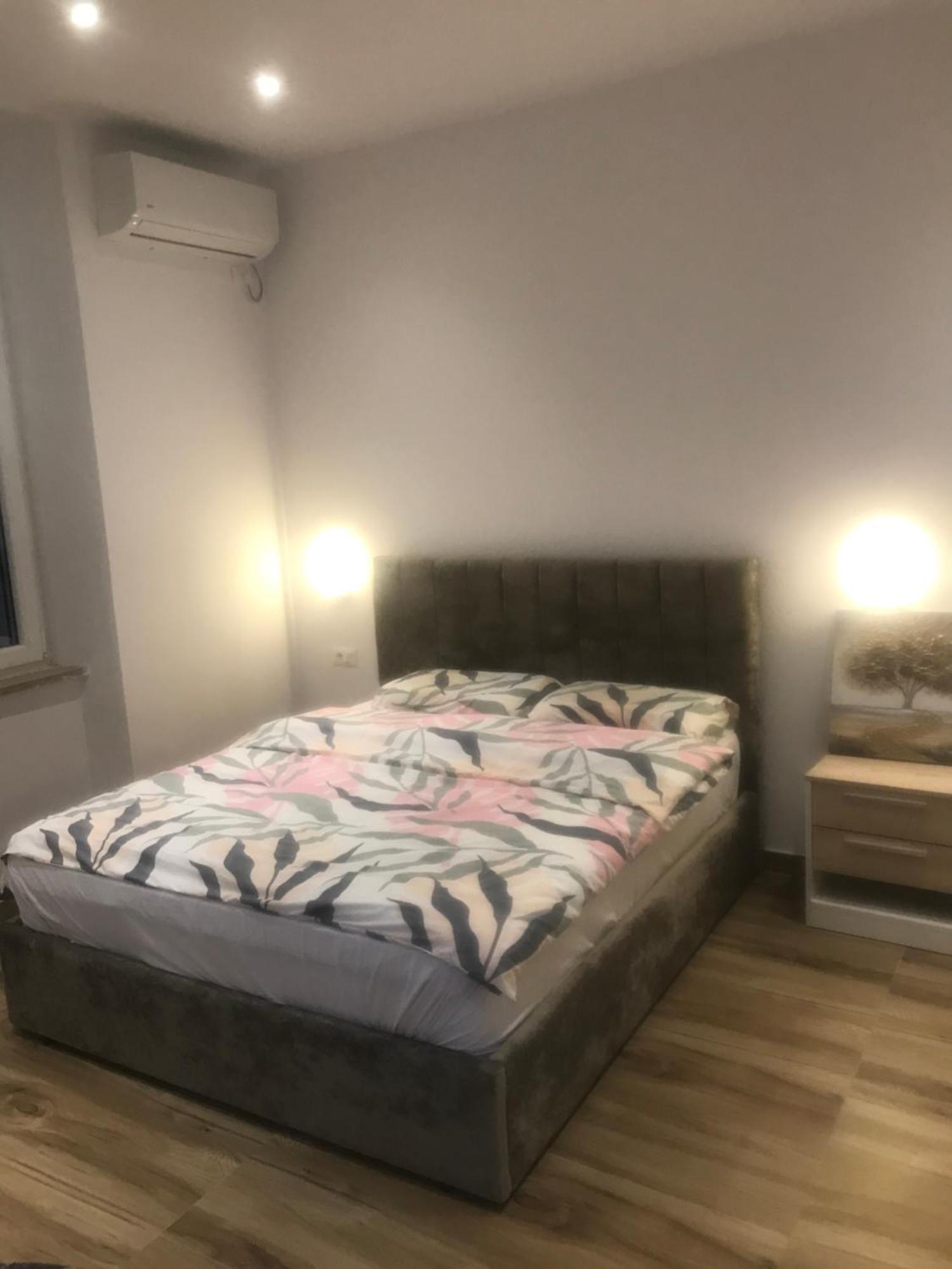 טיראנה Vila 21 At Blloku Area מראה חיצוני תמונה